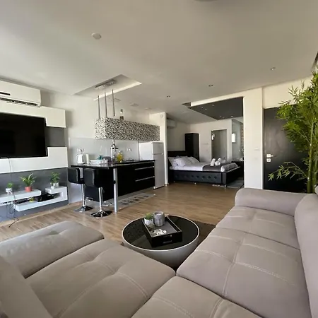 Lev Eilat Suites Exterior photo