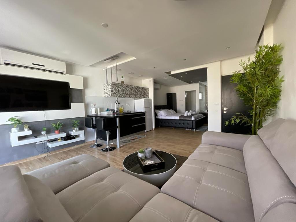 Lev Eilat